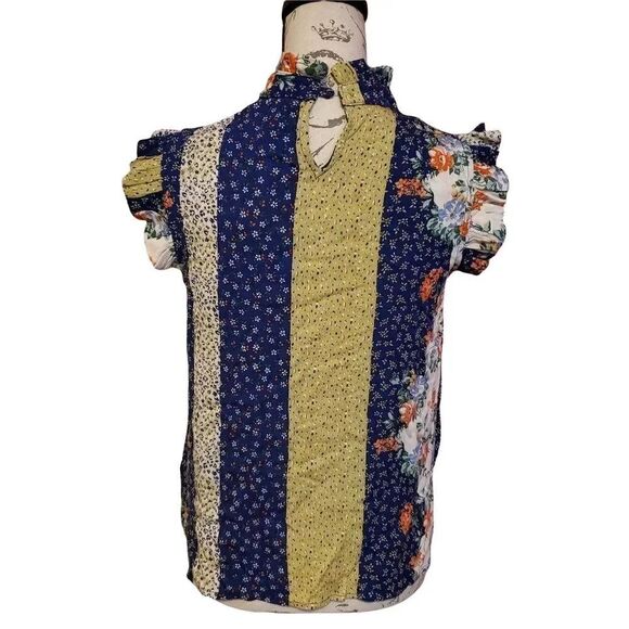 New everleigh ladies mixed pattern ruffle detail blouse - size XS - Picture 3 of 7